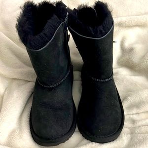UGG Bailey Bow Black Boots. Size Toddler 12. Worn one time.